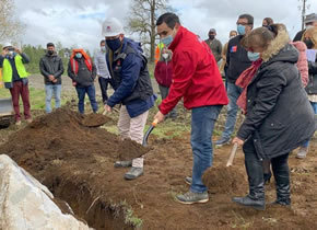 Dirección de Vialidad celebra con la comunidad inicio de obras de 14 km de pavimentación en sectores rurales de Puyehue